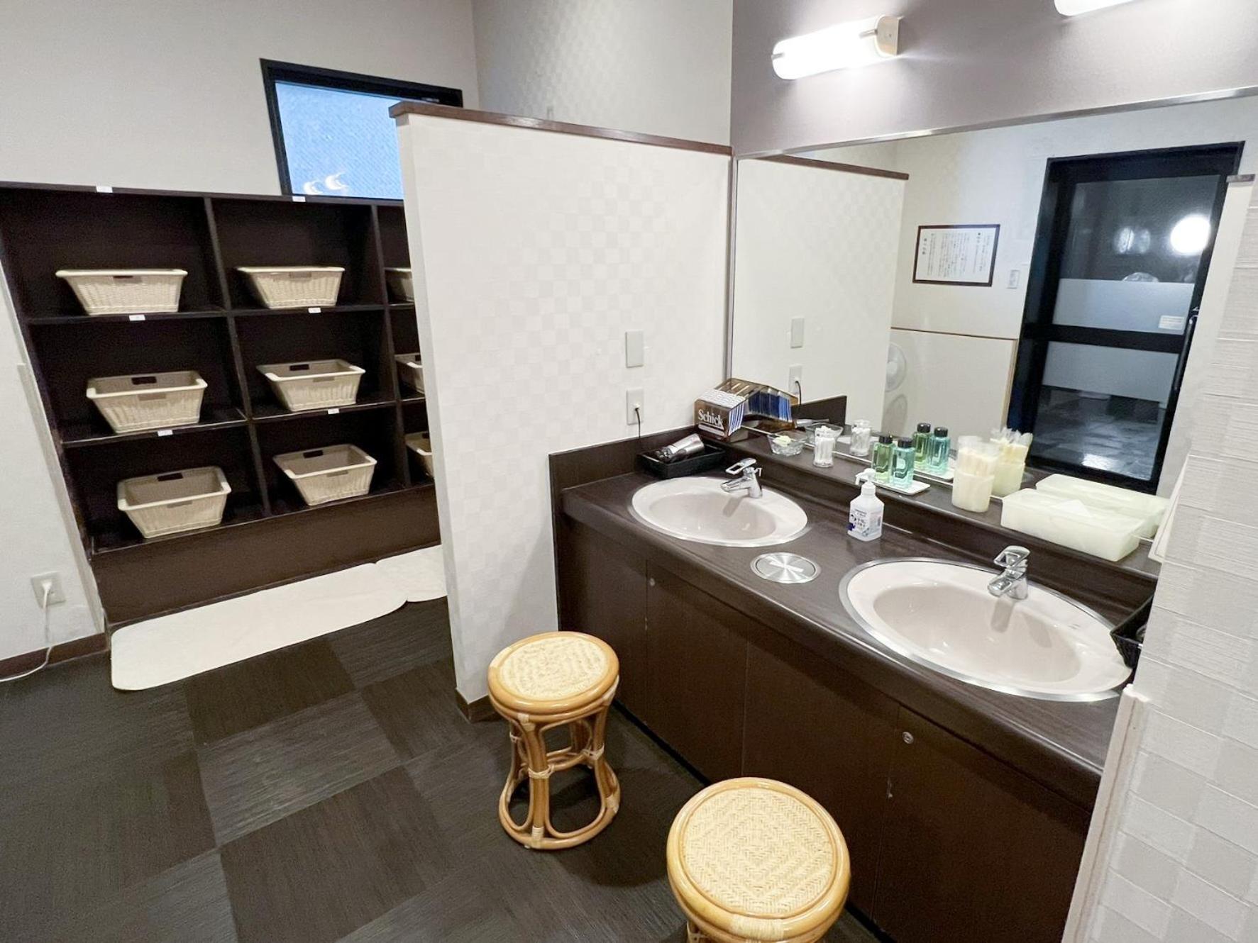 Hotel Route-Inn Ichinoseki Inter Exterior photo